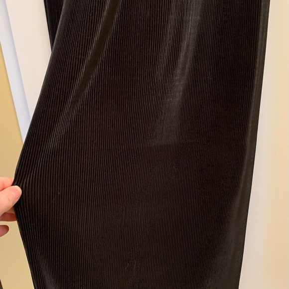 NWOT Moda INT’L Micro-pleated Palazzo Pants - Picture 4 of 12